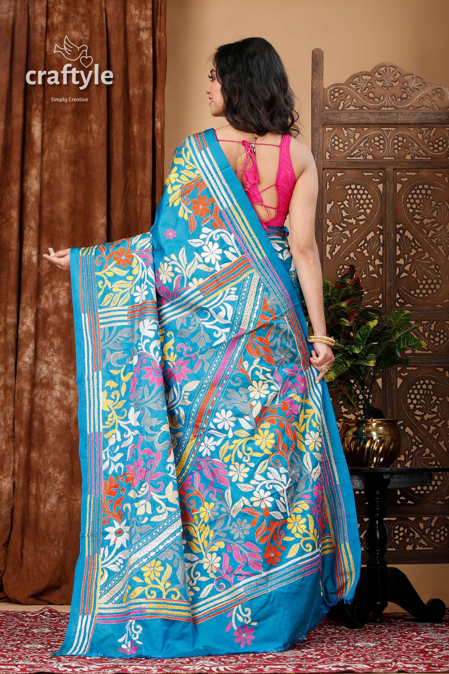 Boston Blue Floral Exclusive Kantha Silk Saree - Craftyle