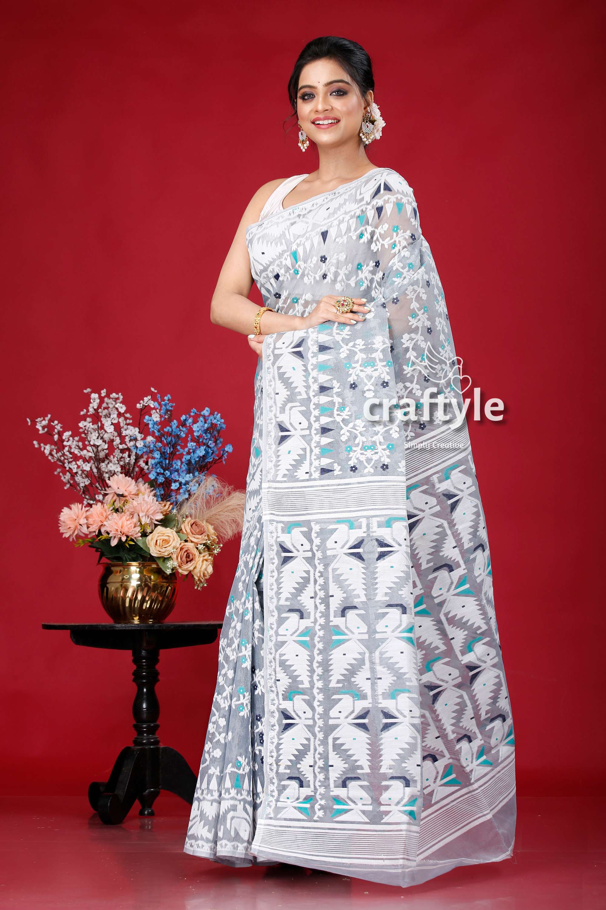 Cadet Grey and White Traditional Dhakai Jamdani Saree - Craftyle