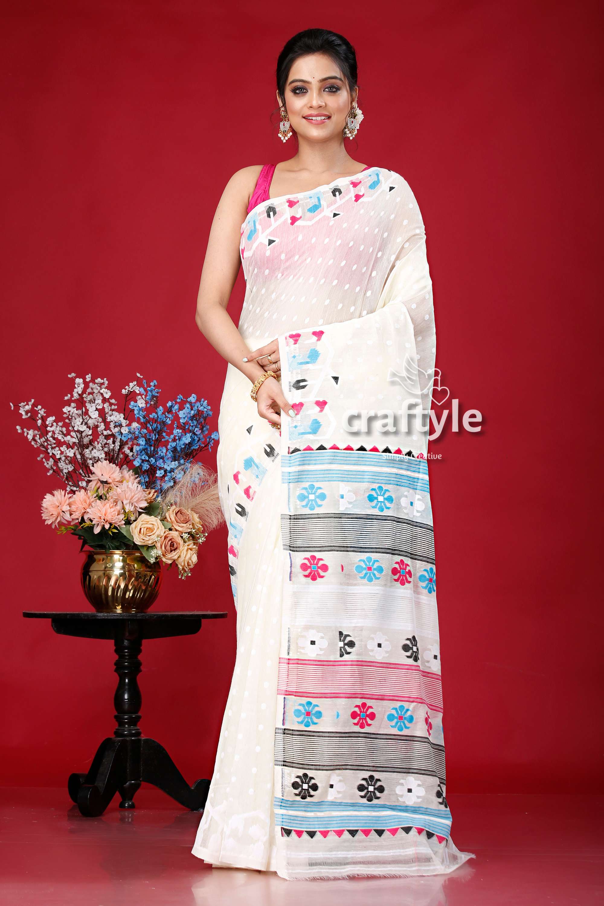 Cream White Multicolor Intricate Jamdani Saree - Craftyle