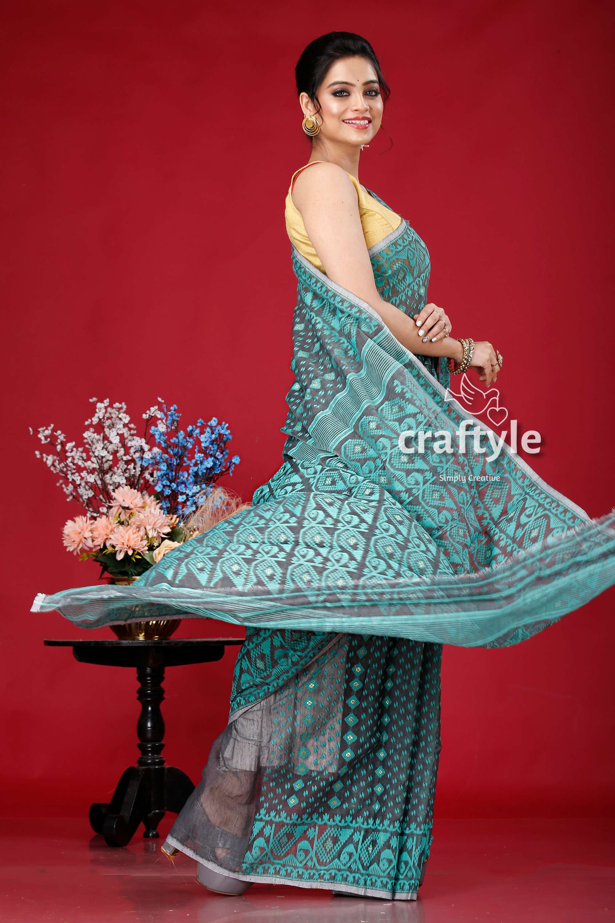 Davys Grey and Blue Traditional Handloom Jamdani Sari - Stunning and Timeless - Craftyle