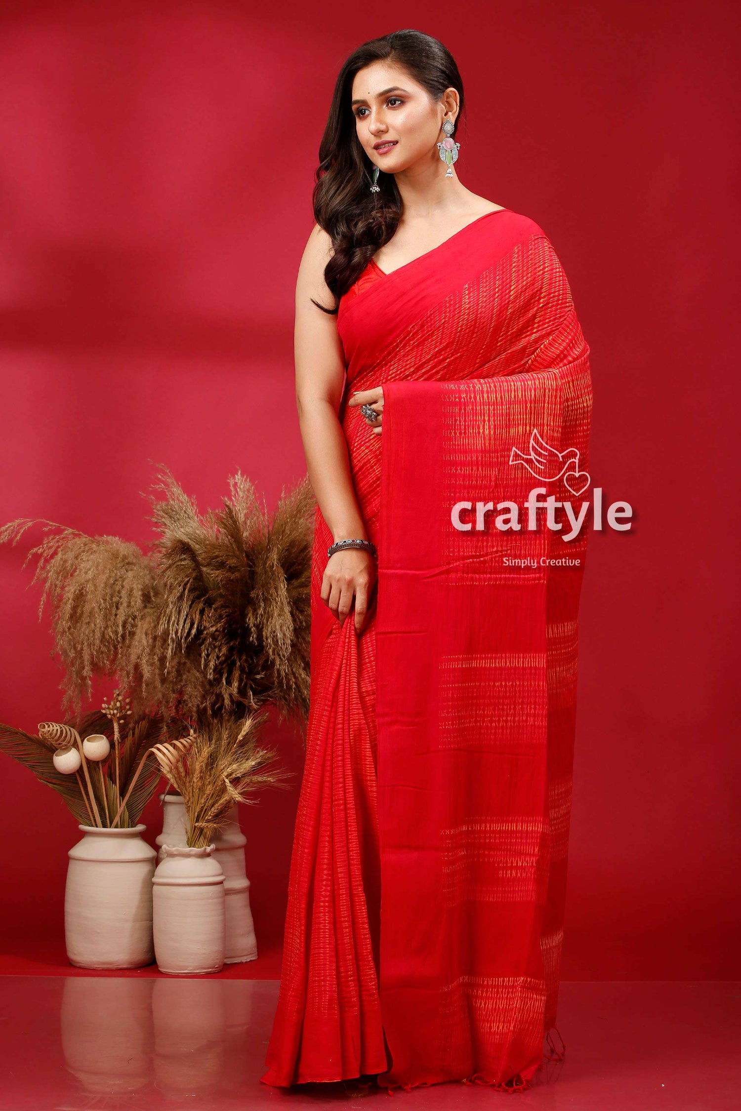 Debian Red Shibori Handloom Cotton Saree - Traditional Tie Dye Design - Craftyle