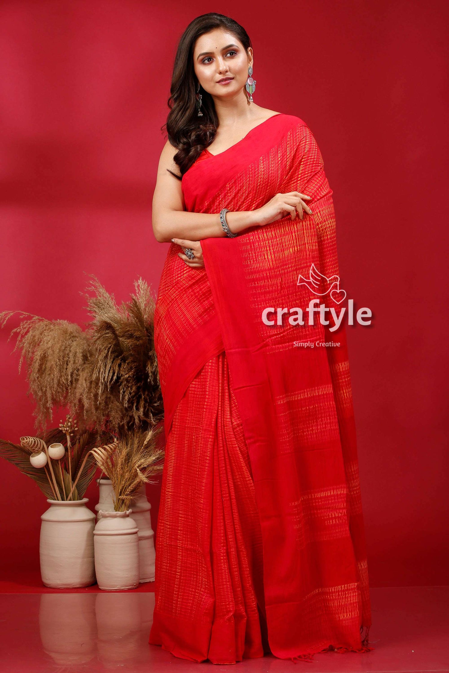 Debian Red Shibori Handloom Cotton Saree - Traditional Tie Dye Design - Craftyle