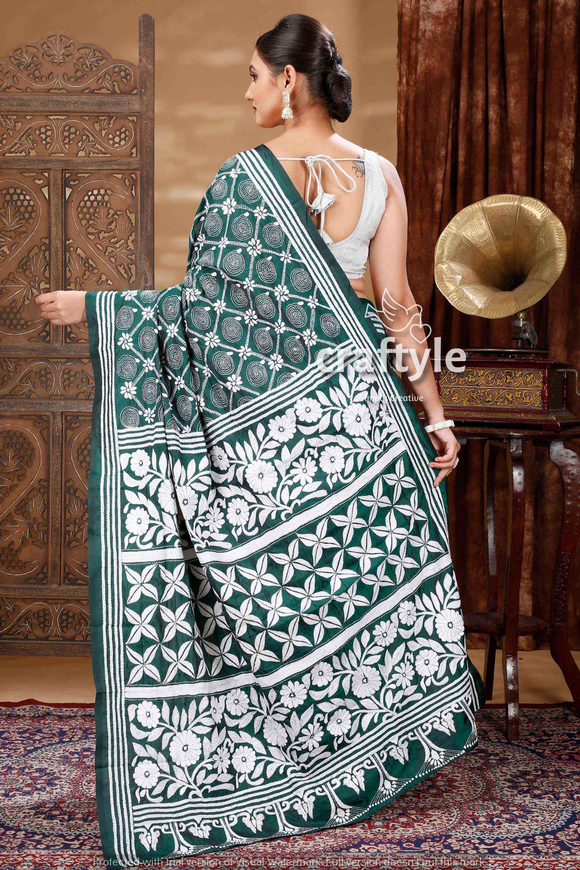 Deep Green &amp; White Thread Work Kantha Stitch Silk Sari-Craftyle