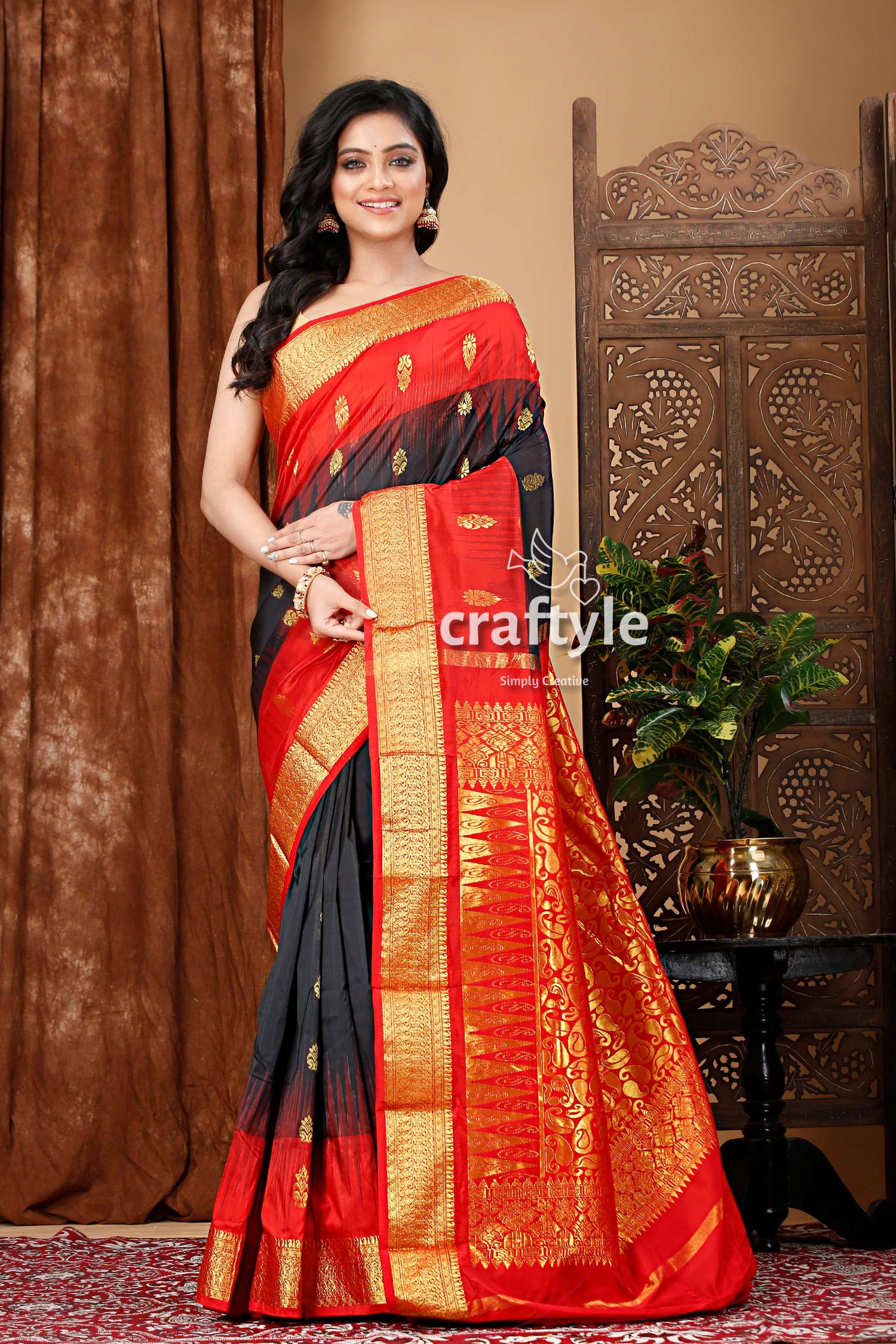 Elegant Ebony Black and Red Kanjivaram Silk Saree - Craftyle