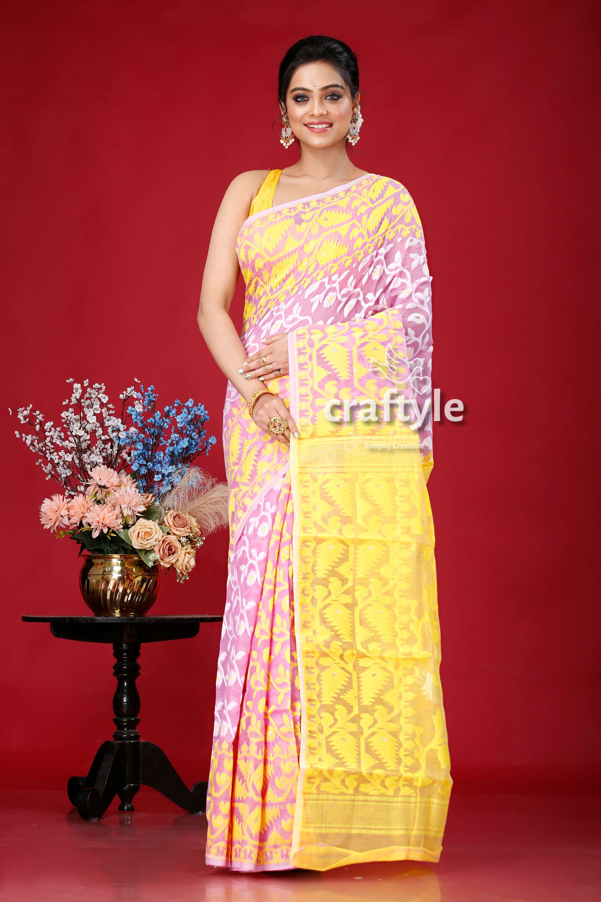 Elegant Mauve and Yellow Floral Jamdani Saree - Perfect for Any Occasion - Craftyle