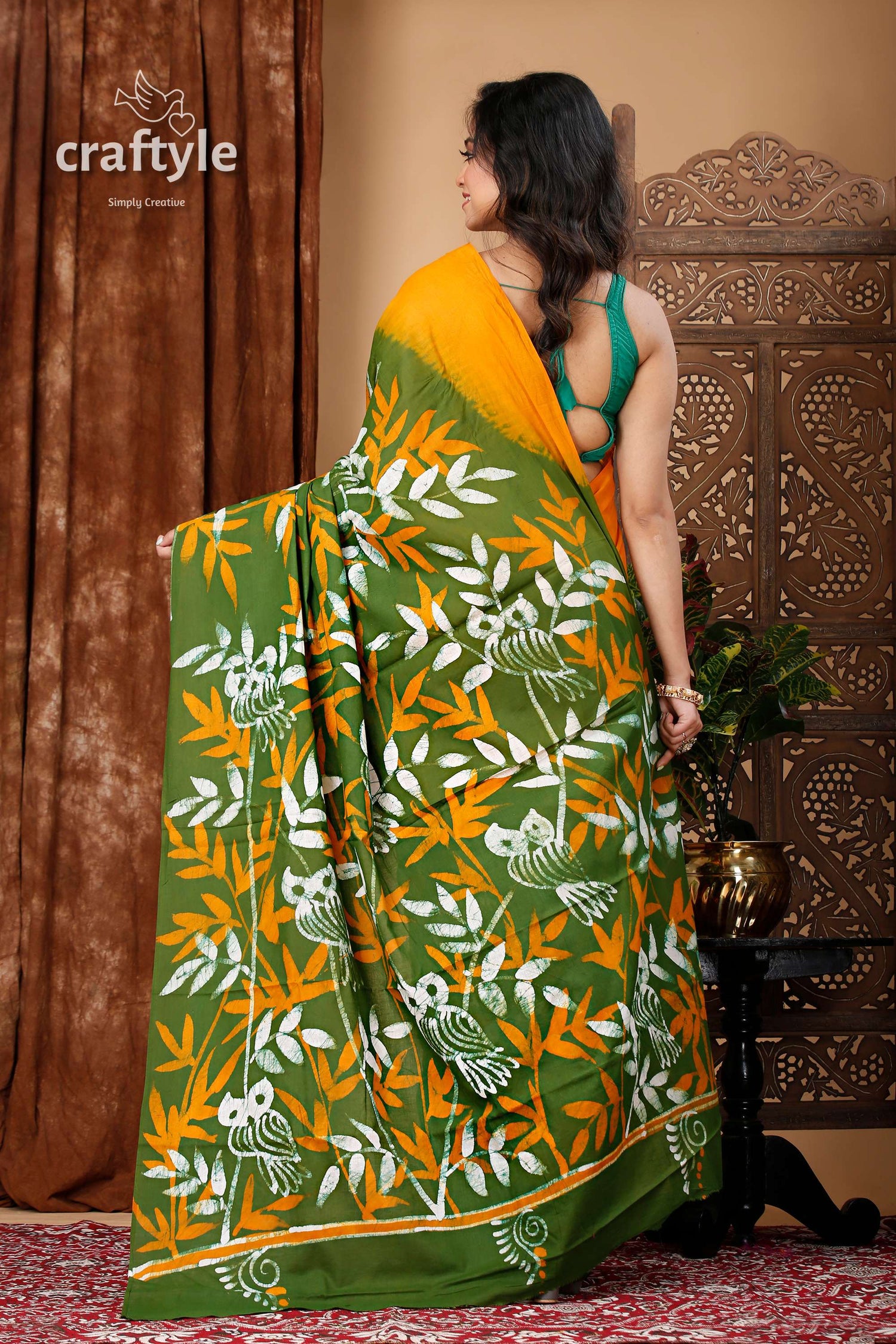 Floral Design Elegant Handmade Batik Pure Cotton Saree - Craftyle