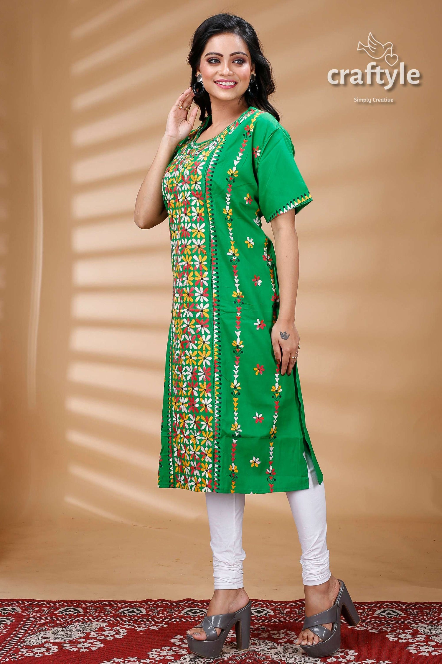 Forest Green Multithread Cotton Kantha Kurti With Short Sleeves - Craftyle