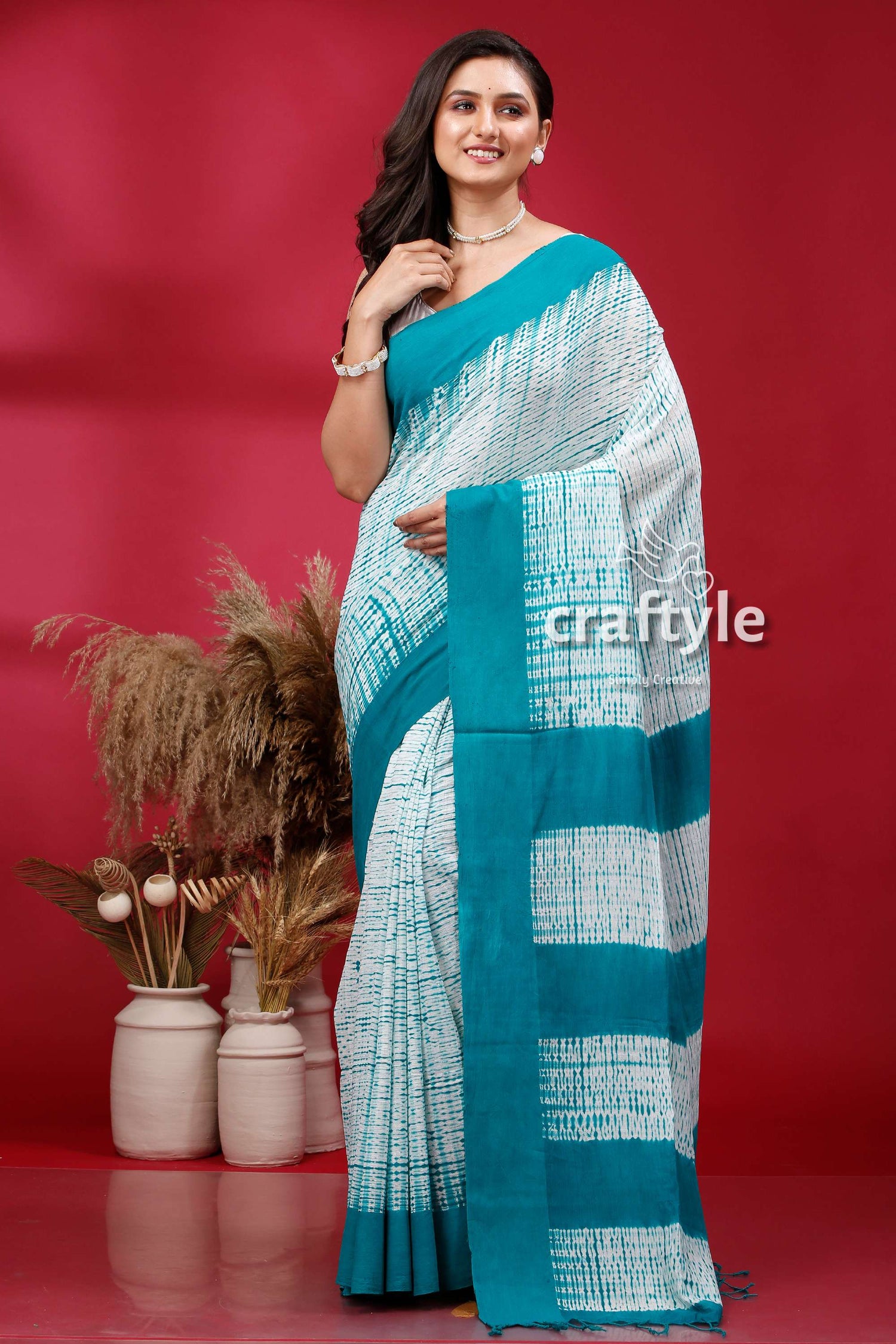 Green Shibori Handwoven Cotton Saree - Artisan Craftsmanship - Craftyle