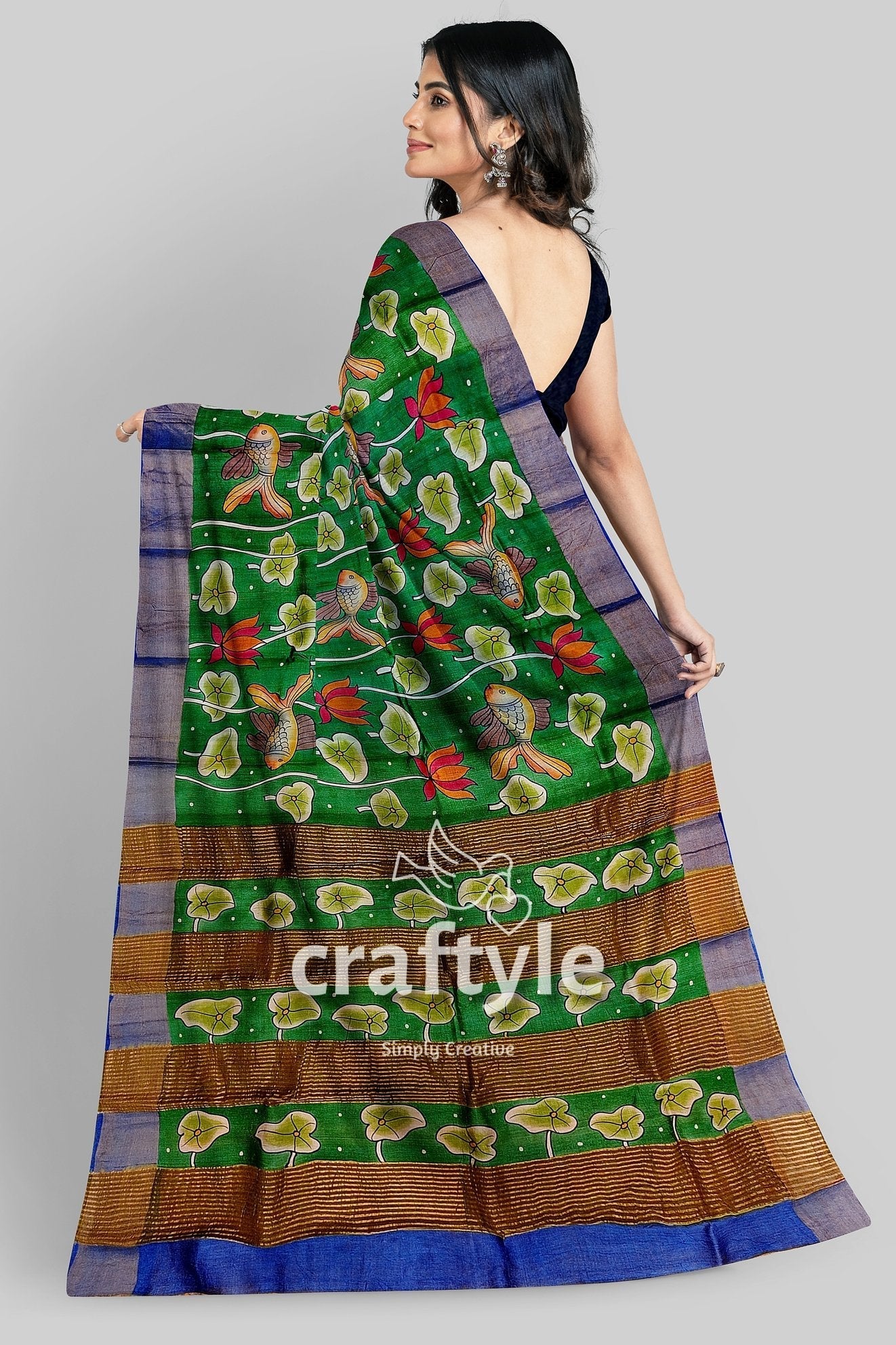 Handcrafted Fish Motif Pure Tussar Kalamkari Saree with Zari Border - Spanish Green - Craftyle