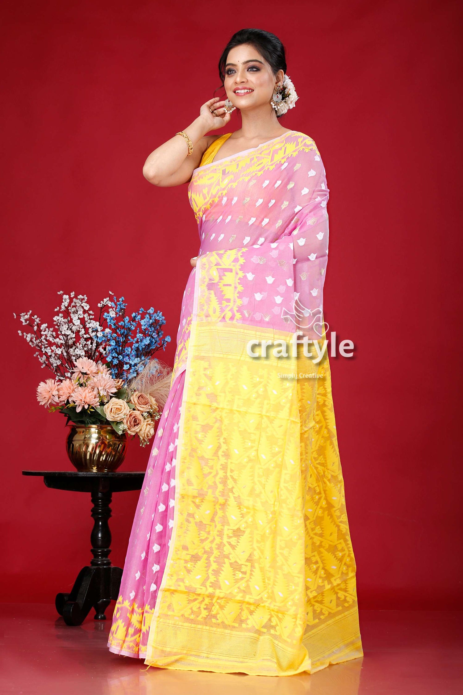 Lavender and Yellow Intricate Jamdani Saree - Craftyle