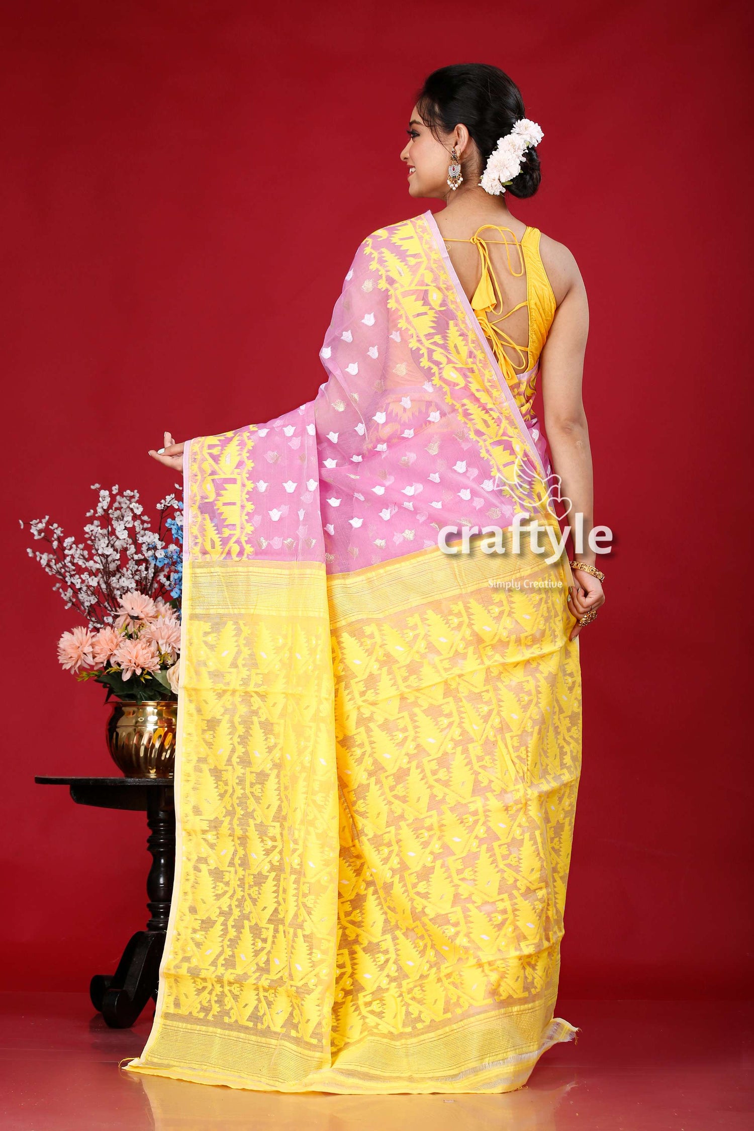 Lavender and Yellow Intricate Jamdani Saree - Craftyle