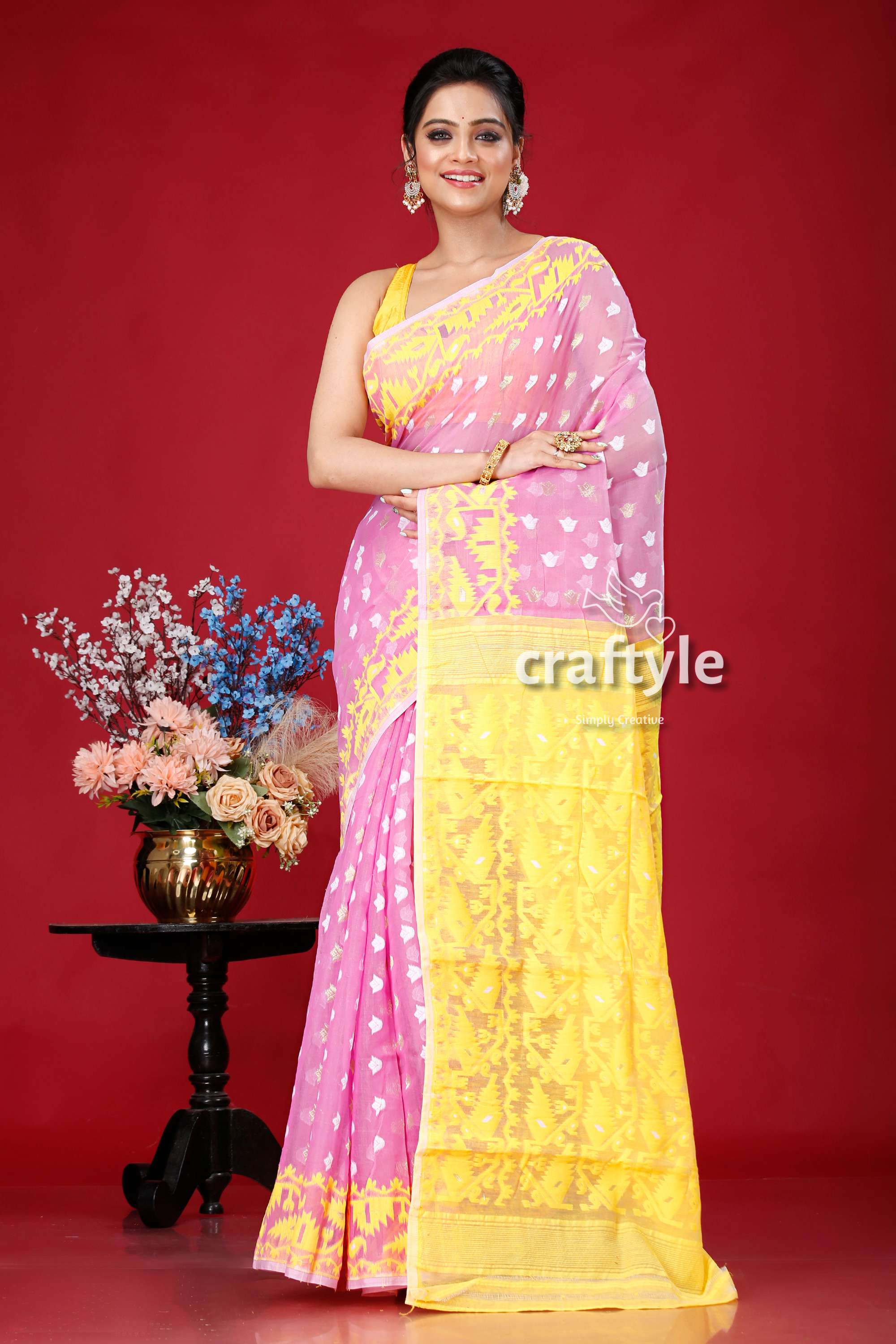 Lavender and Yellow Intricate Jamdani Saree - Craftyle