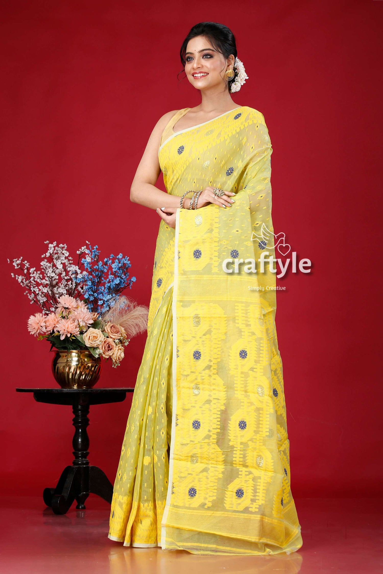 Light Apple Green and Yellow Intricate Jamdani Saree - Craftyle