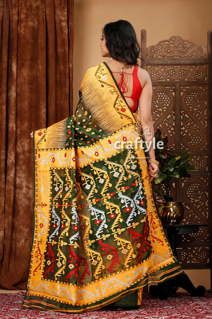 Moss Green-Orange Intricate Jamdani Saree - Craftyle