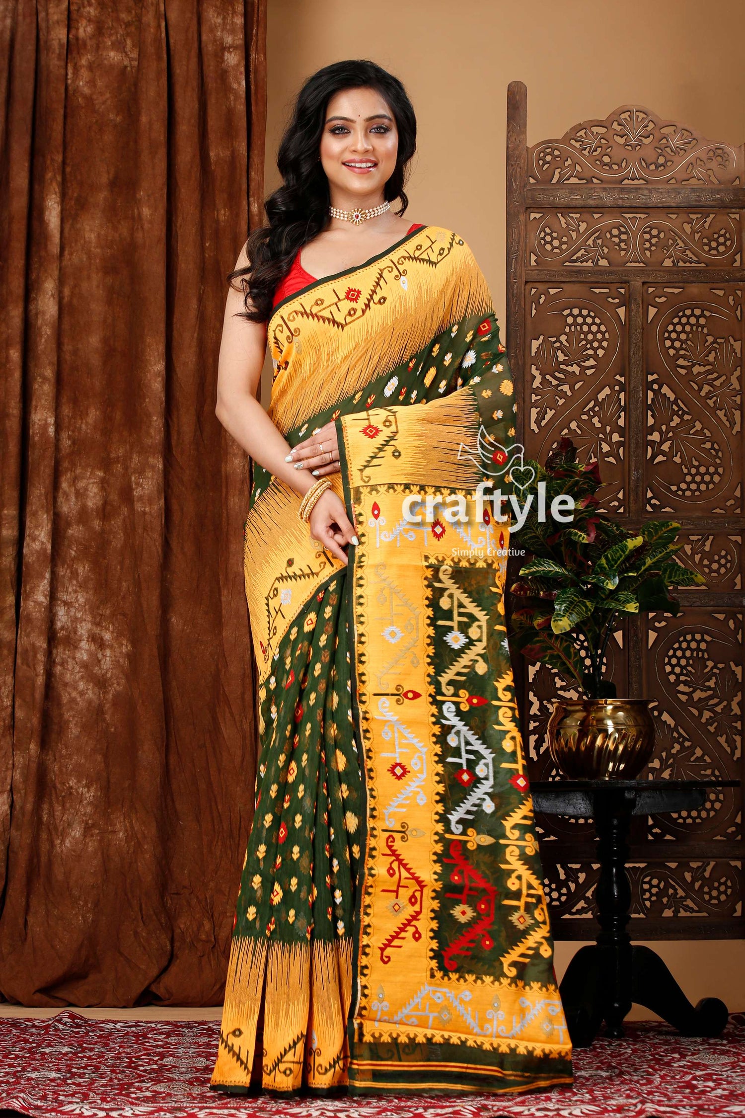 Moss Green-Orange Intricate Jamdani Saree - Craftyle