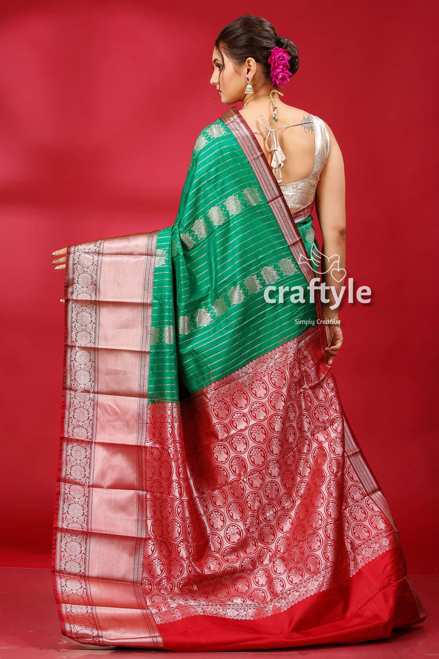 Pigment Green Kosha Silk Saree - Traditional Elegance - Craftyle