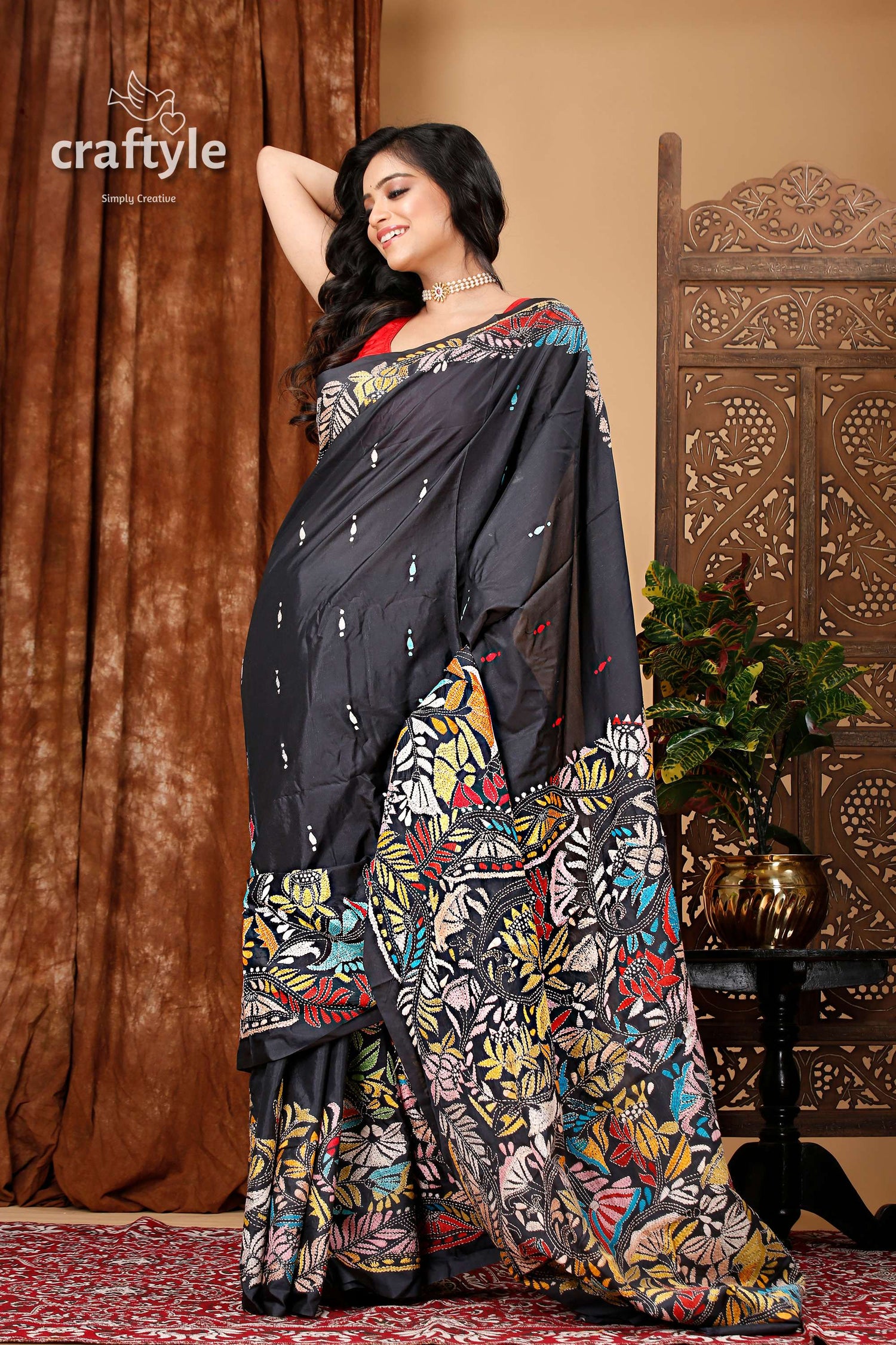 Pitch Black Lotus Motif Kantha Silk Saree - Bengal Heritage - Craftyle