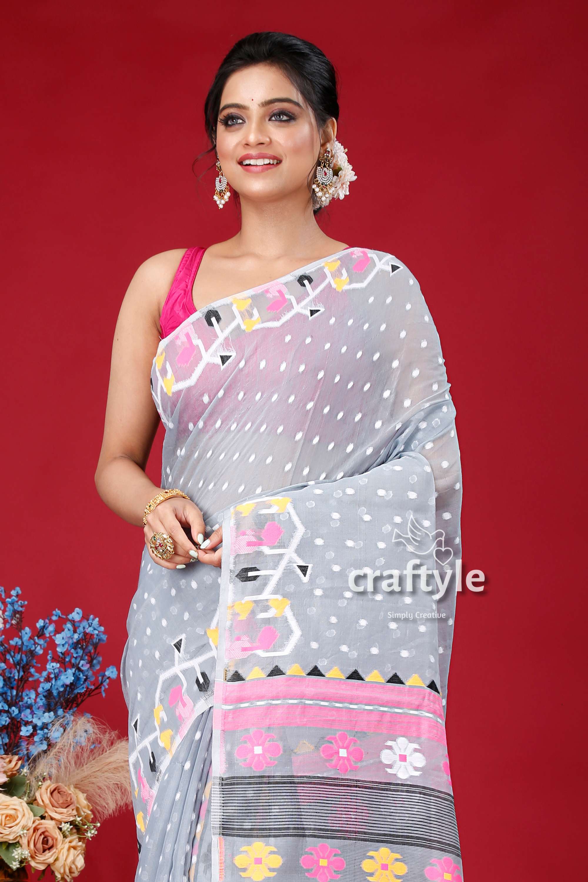 Slate Grey Floral Design Traditional Handloom Jamdani Sari - Craftyle