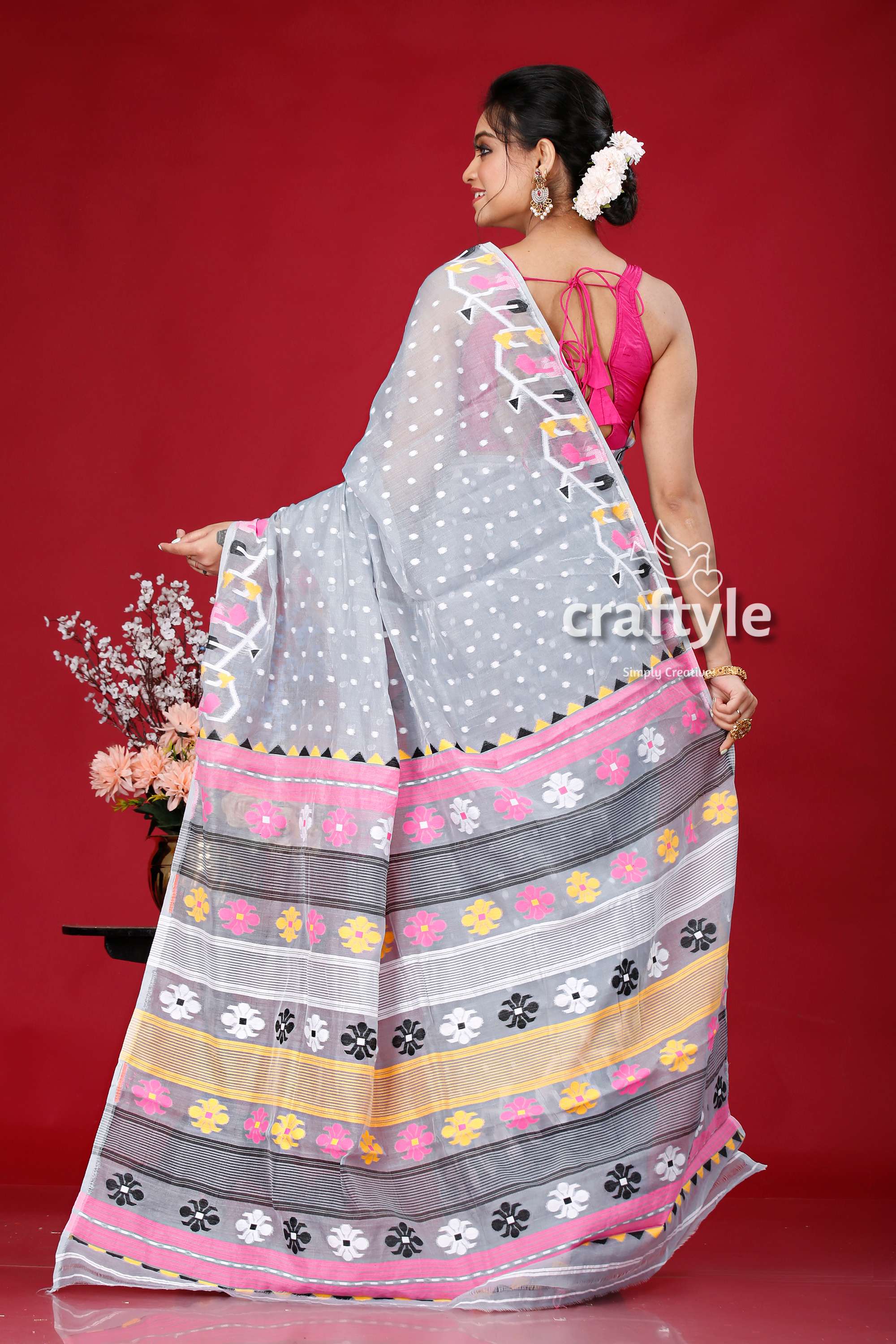 Slate Grey Floral Design Traditional Handloom Jamdani Sari - Craftyle