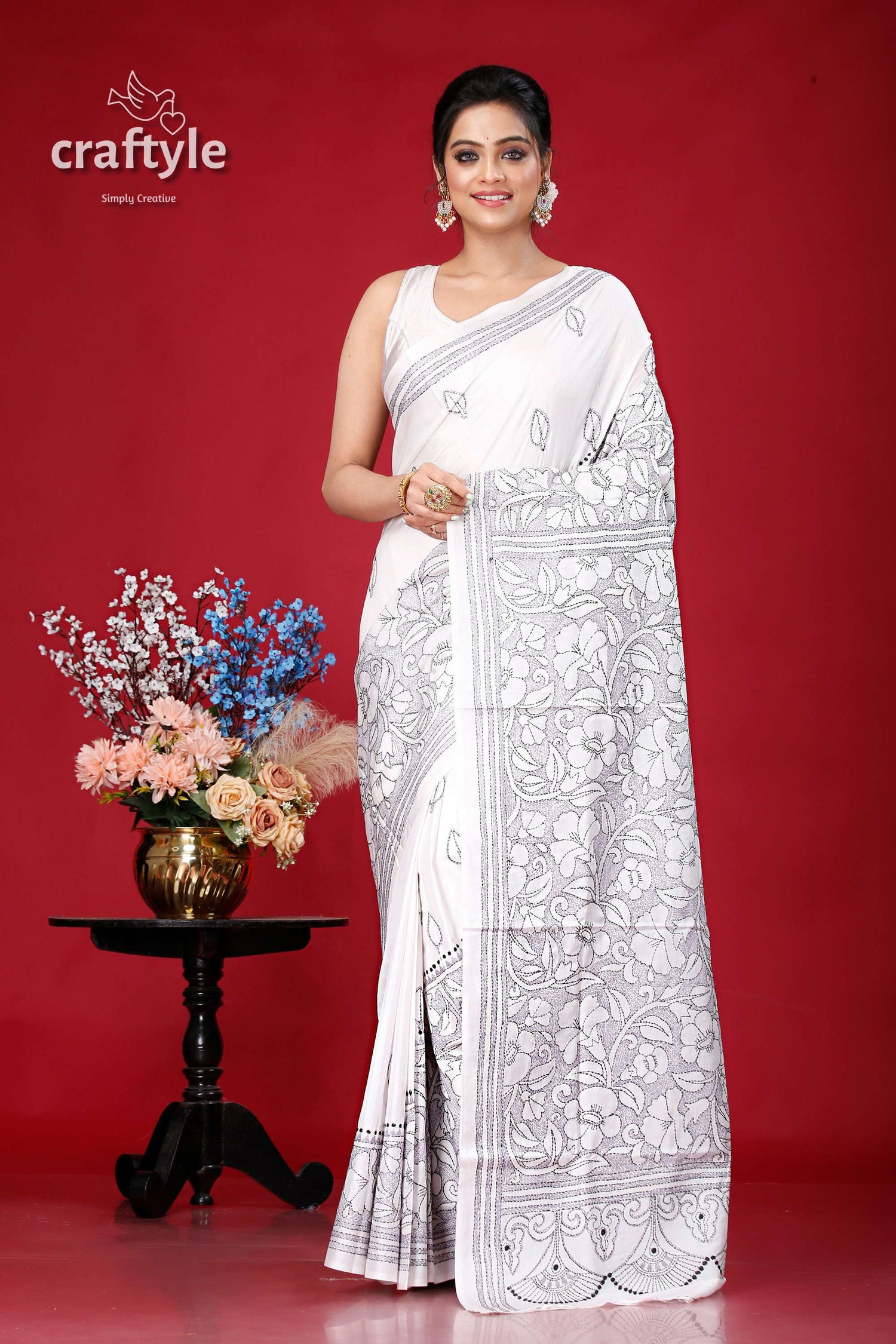 White and Grey Kantha Embroidery Silk Saree - Reverse Stitch - Craftyle