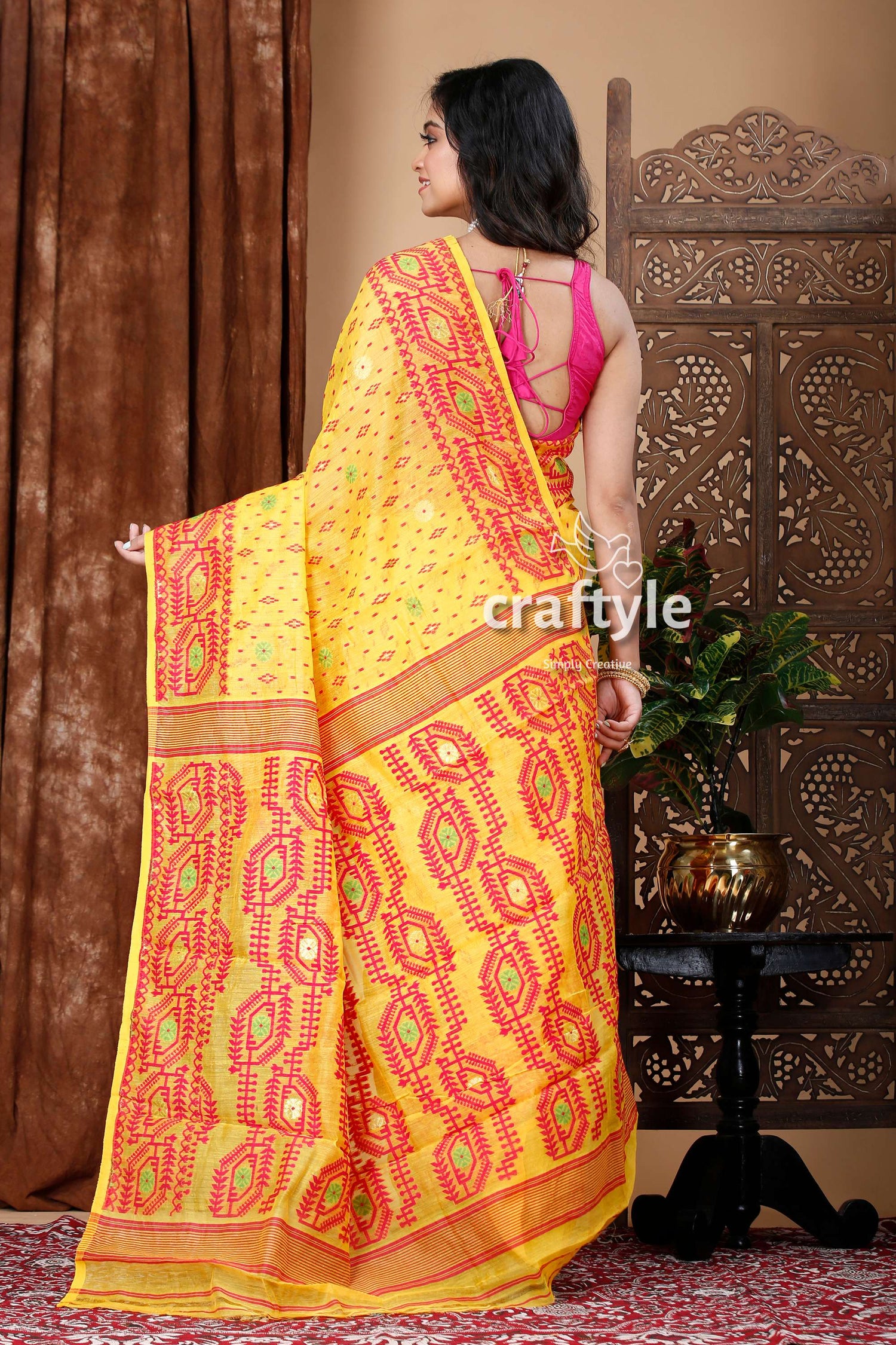 Yellow and Rose Red Traditional Dhakai Jamdani Saree - Craftyle