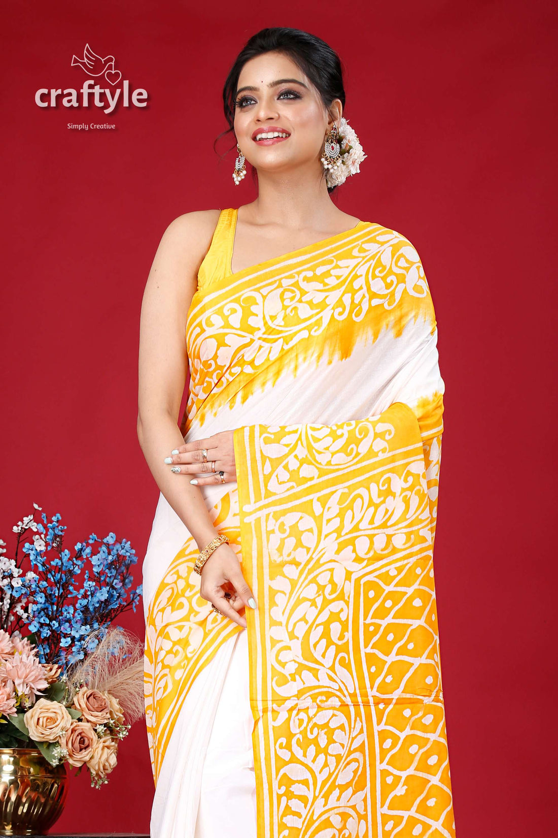 Yellow and White Soru Tuli Hand Batik Pure Cotton Saree - Craftyle