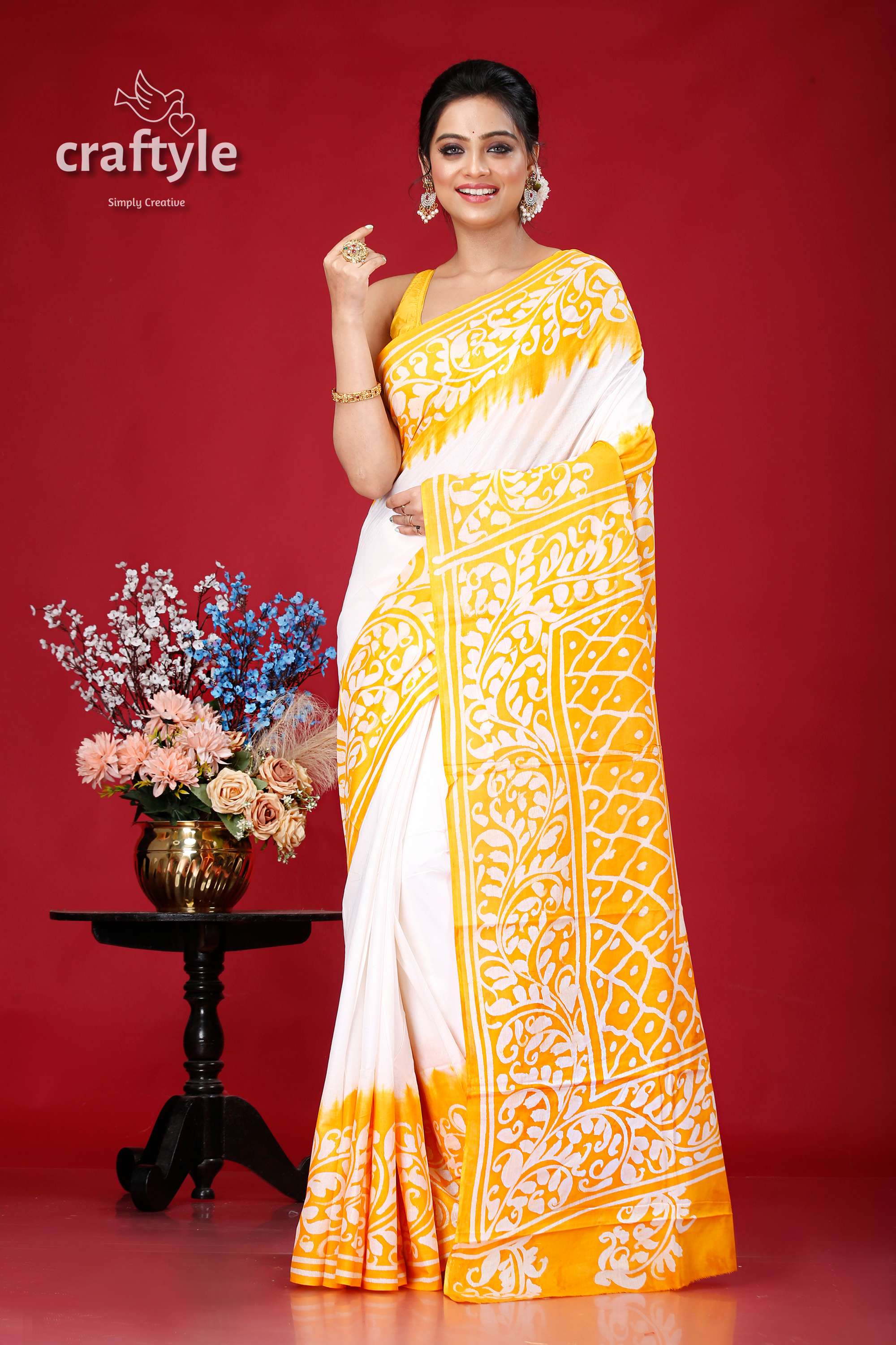 Yellow and White Soru Tuli Hand Batik Pure Cotton Saree - Craftyle