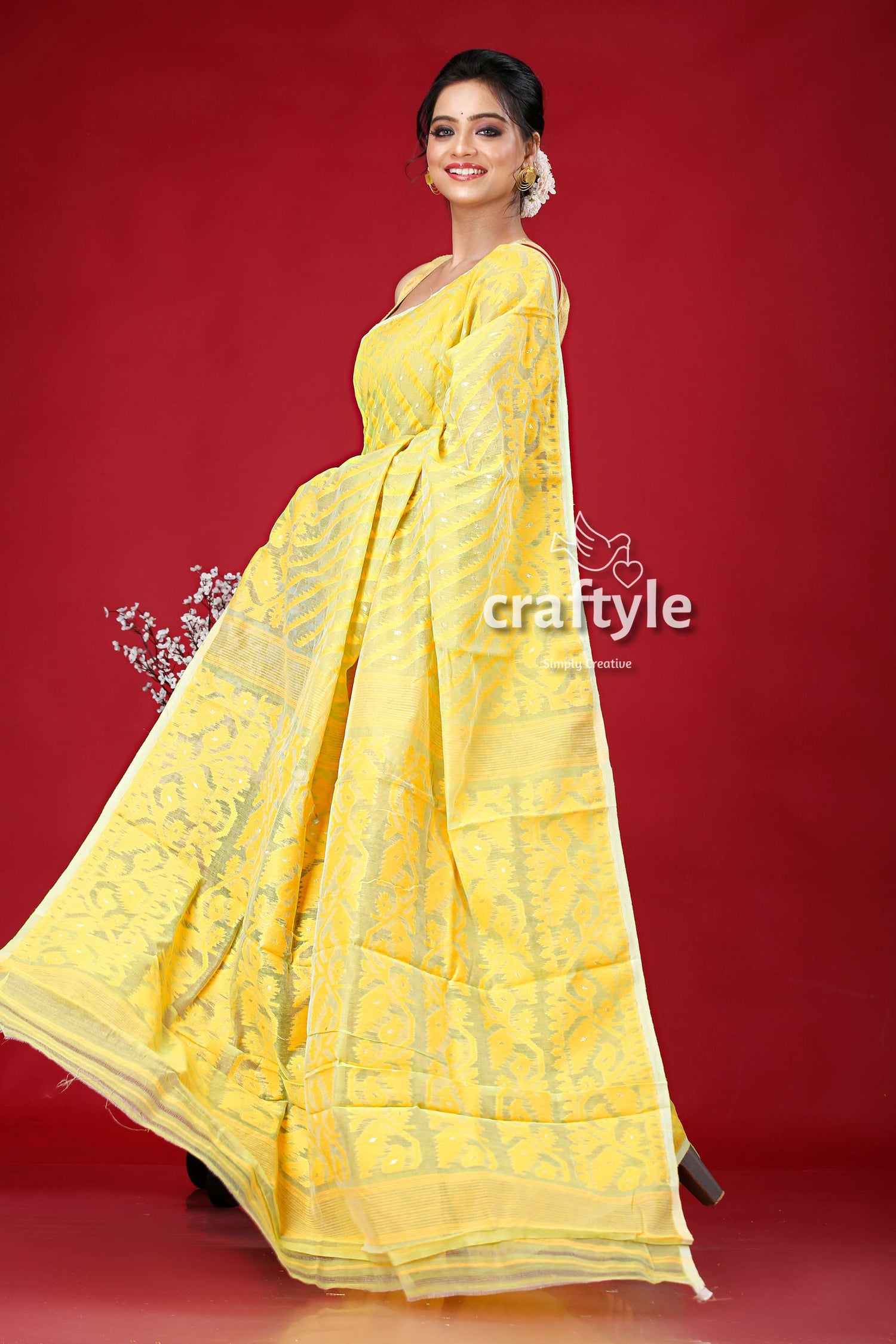 Yellow-Green Elegant Jamdani Saree for Women - Craftyle